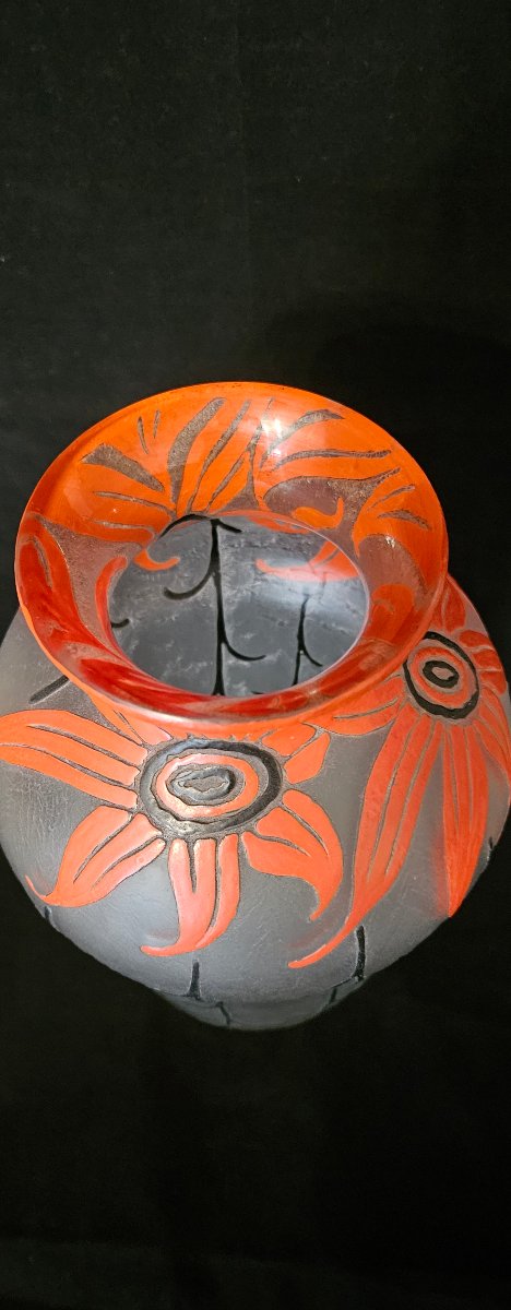 Grand vase LEGRAS décor de fleurs Art déco sur verre givré. Vers 1920-photo-2