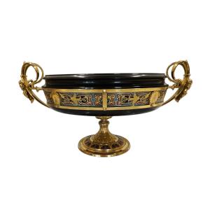 Grande coupe, F. Barbedienne en marbre, bronze ciselé, doré et emaux cloisonnés 19 ème siècle