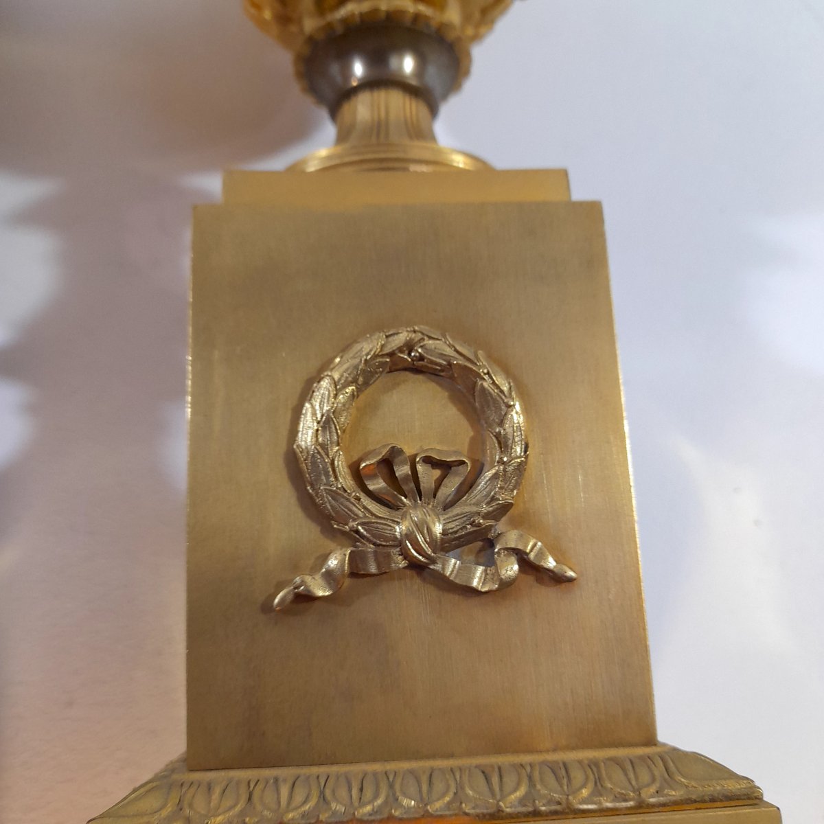 Pair Of Medici Vases In Gilt Bronze, Late 18th Century (pierre Philippe Thomire?)-photo-3