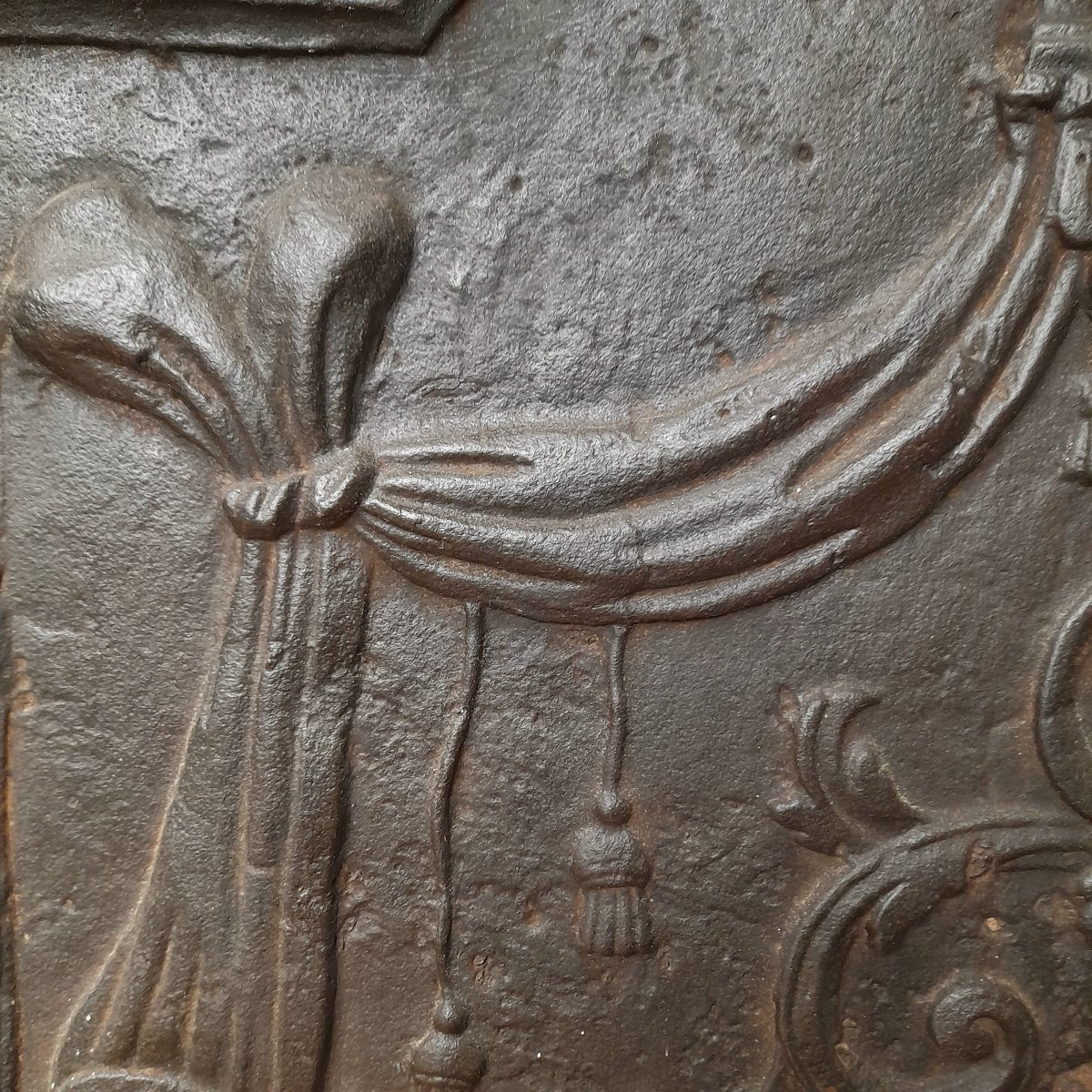 18th Century Cast Iron Fireplace Backplate -photo-3