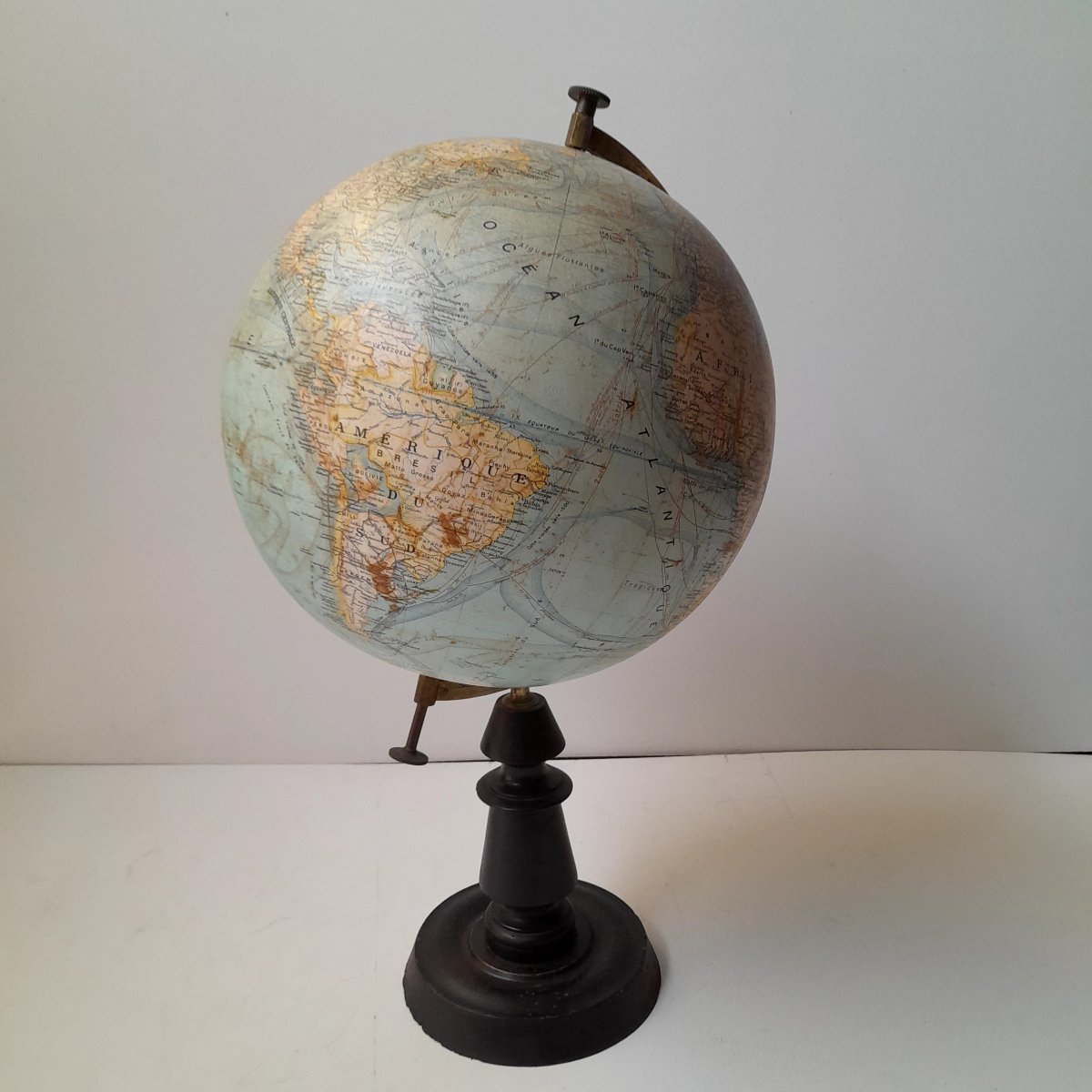 Globe terrestre de J.Forest géographe échelle 1/40.000.000-photo-4