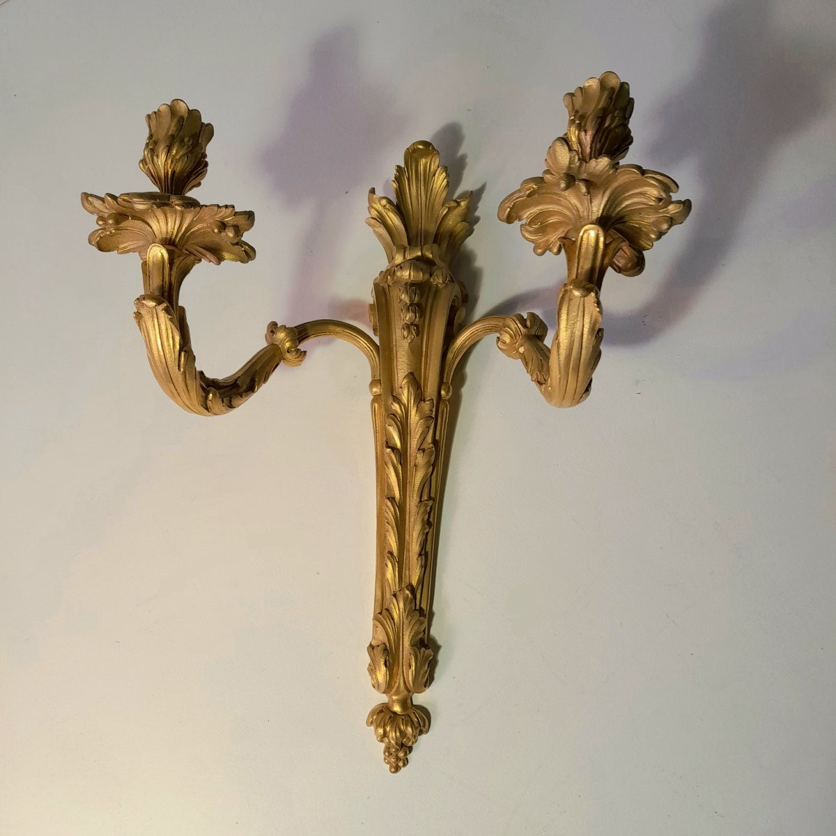 Paire d’appliqués en bronze doré style transition -photo-2