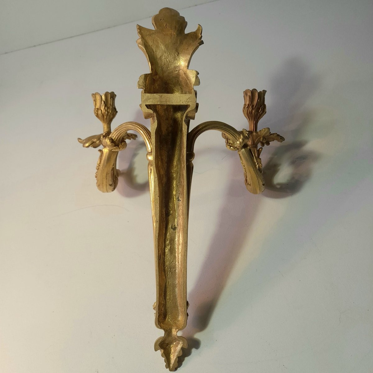 Paire d’appliqués en bronze doré style transition -photo-4