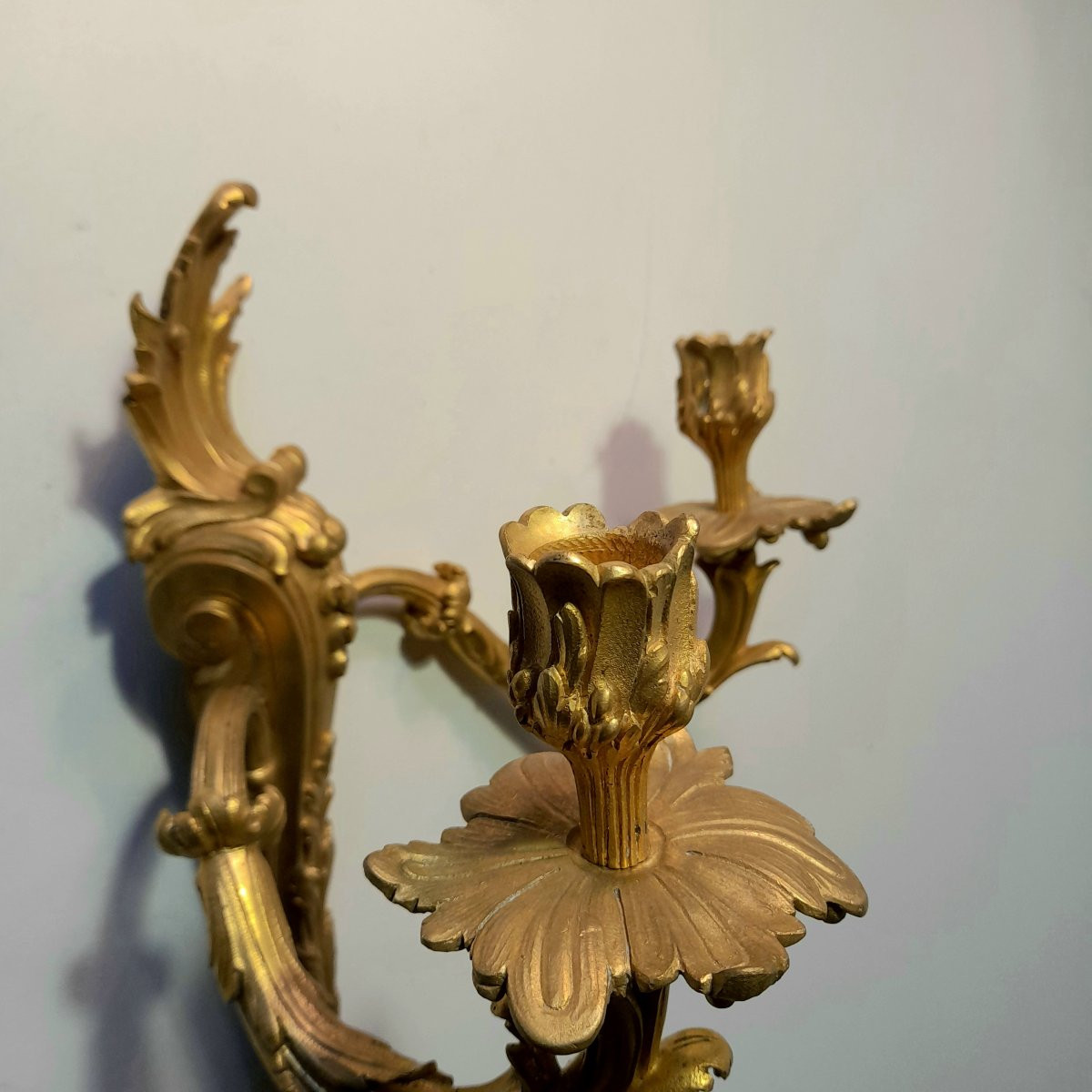 Paire d’appliqués en bronze doré style transition -photo-3