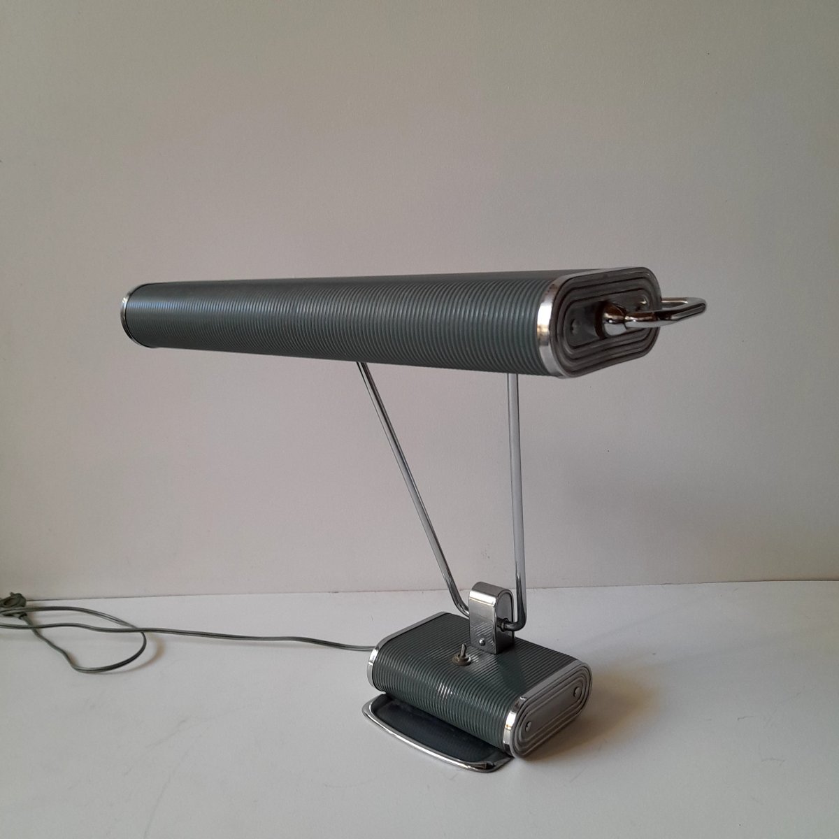 Lampe de bureau éditée par Jumo modèle N71 DE EILEEN GRAY-photo-1