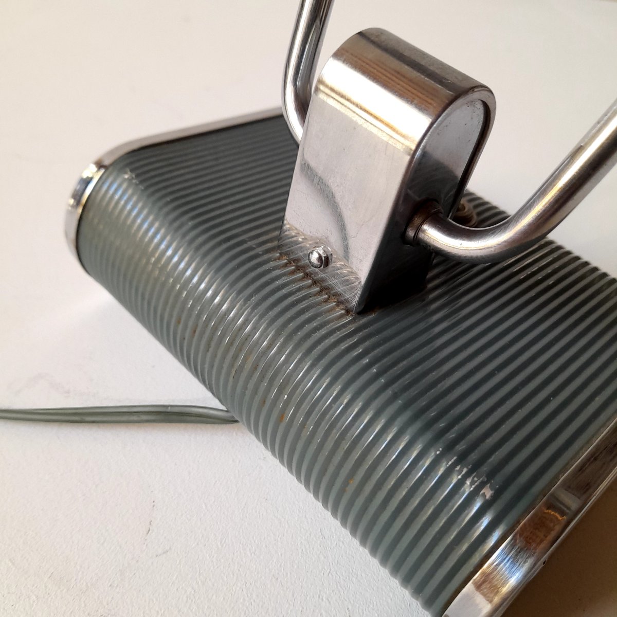 Lampe de bureau éditée par Jumo modèle N71 DE EILEEN GRAY-photo-2