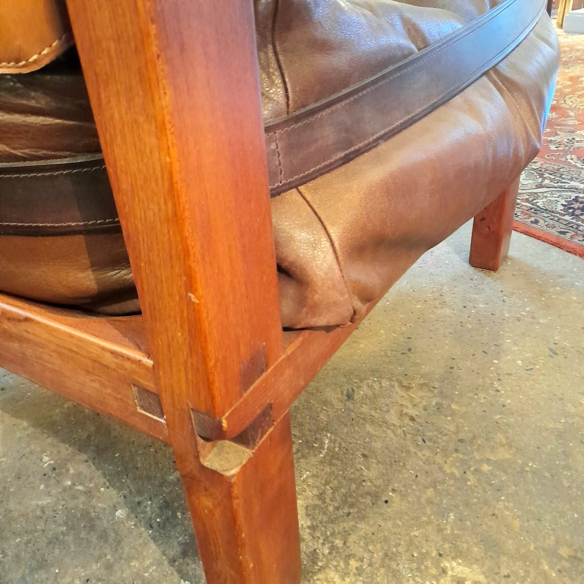 Fauteuil S15 de Pierre Chapo modèle des années 60 en cuir et bois d’orme -photo-4