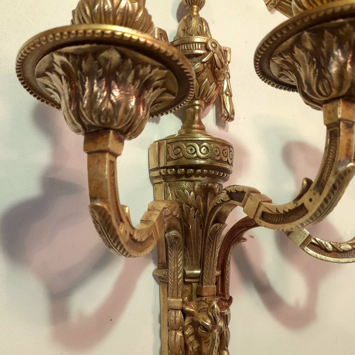 Paire d’applique d’époque Louis XVI en bronze doré -photo-1