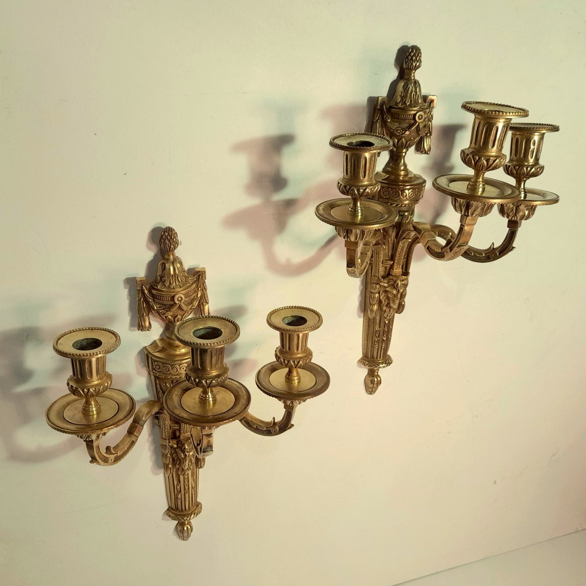 Paire d’applique d’époque Louis XVI en bronze doré -photo-2