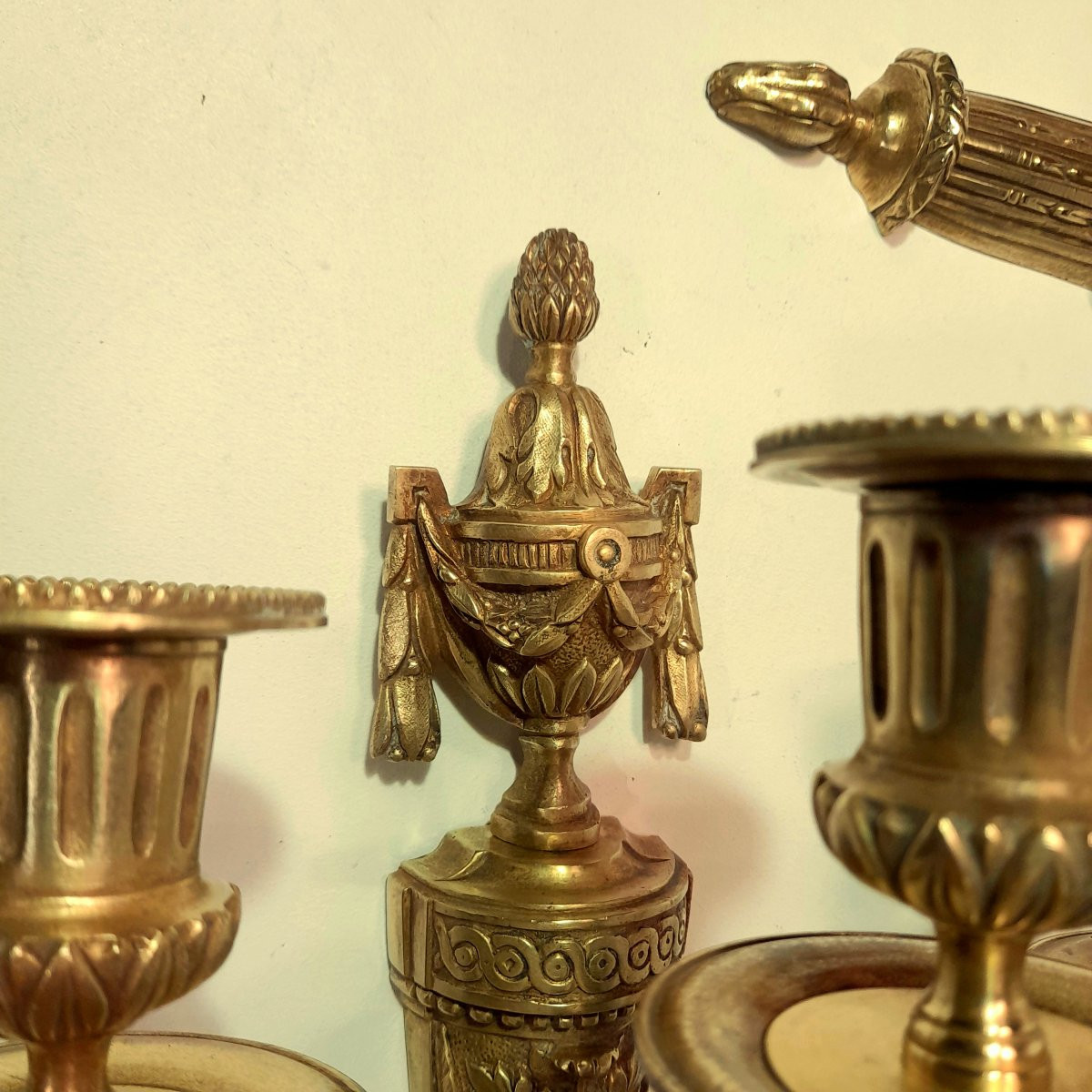 Paire d’applique d’époque Louis XVI en bronze doré -photo-3