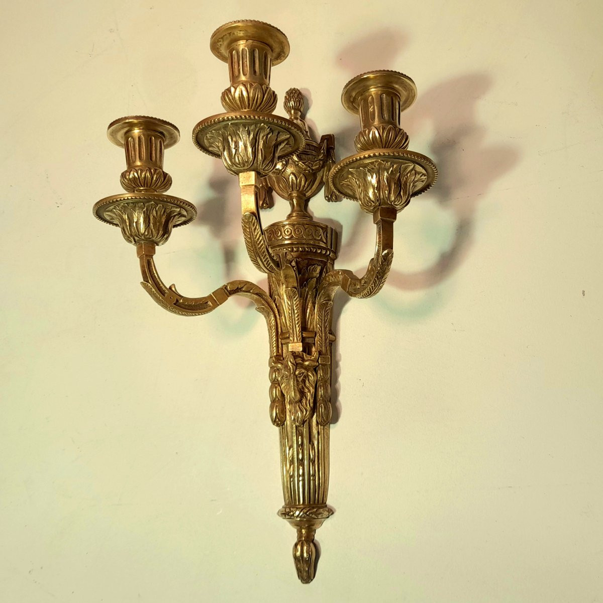 Paire d’applique d’époque Louis XVI en bronze doré -photo-4