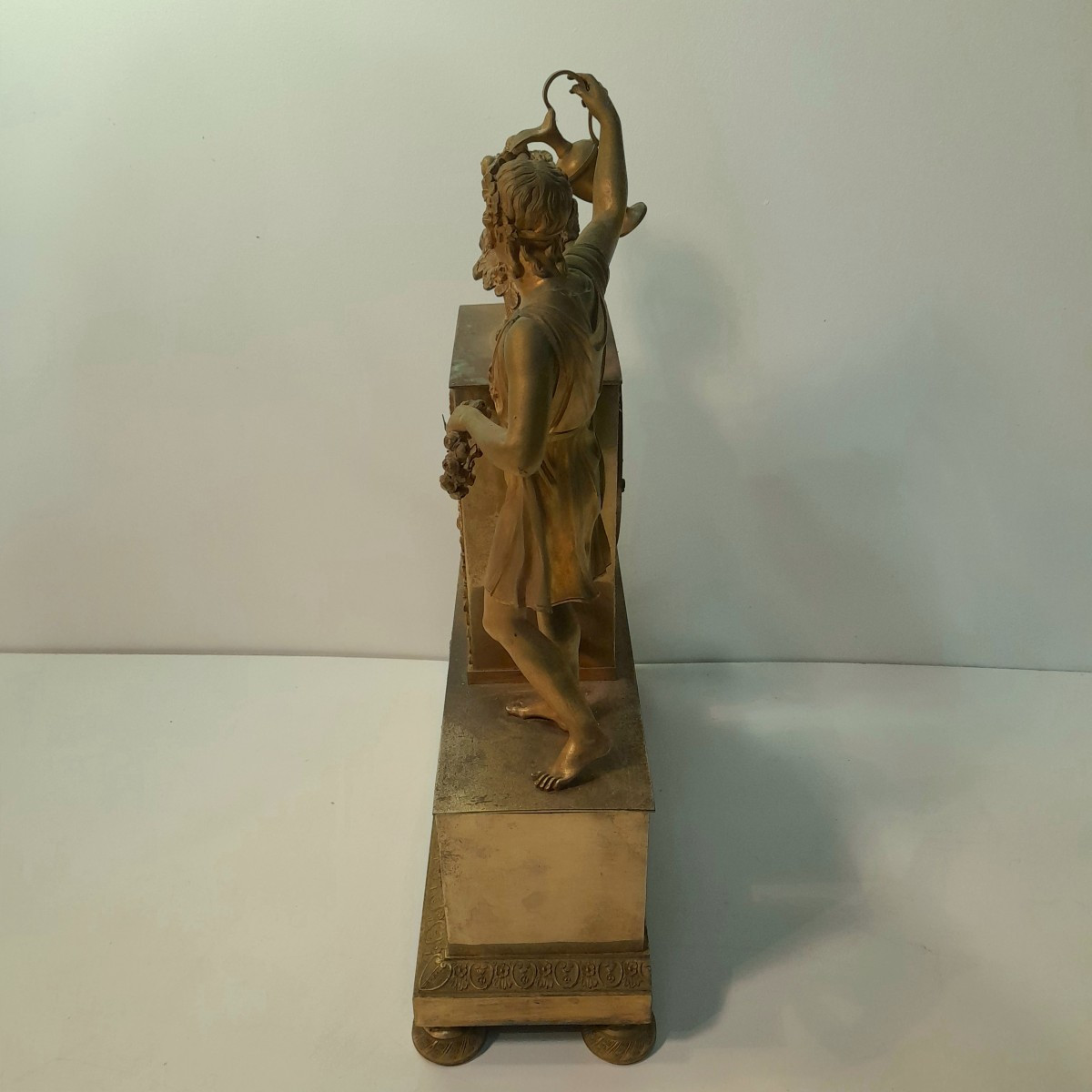 Gilt Bronze Clock With A Young Ephebe, Empire Period, Early 19th Century -photo-3