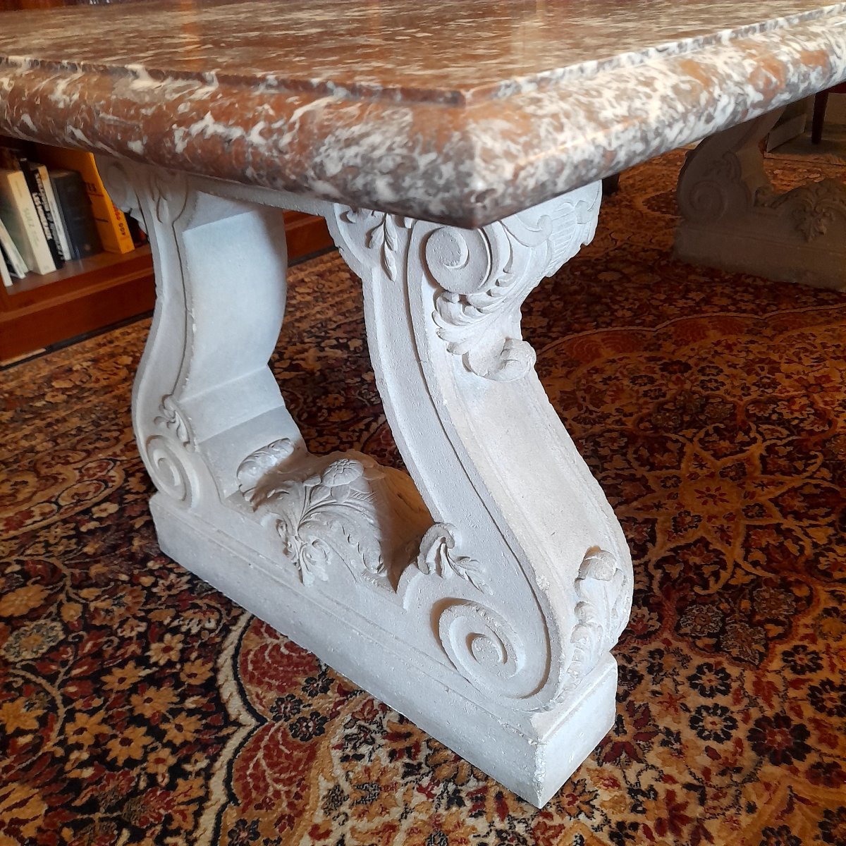 Grande table en marbre de style renaissance , dimensions 2,40 m-photo-3