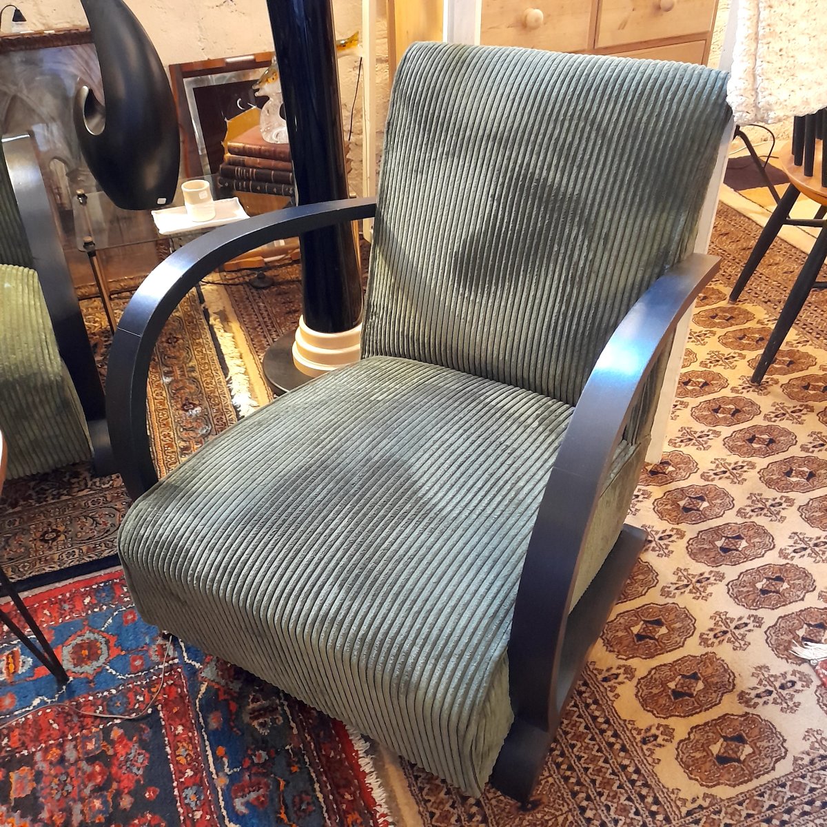 Pair Of Art Deco Armchairs In Green Velvet -photo-1