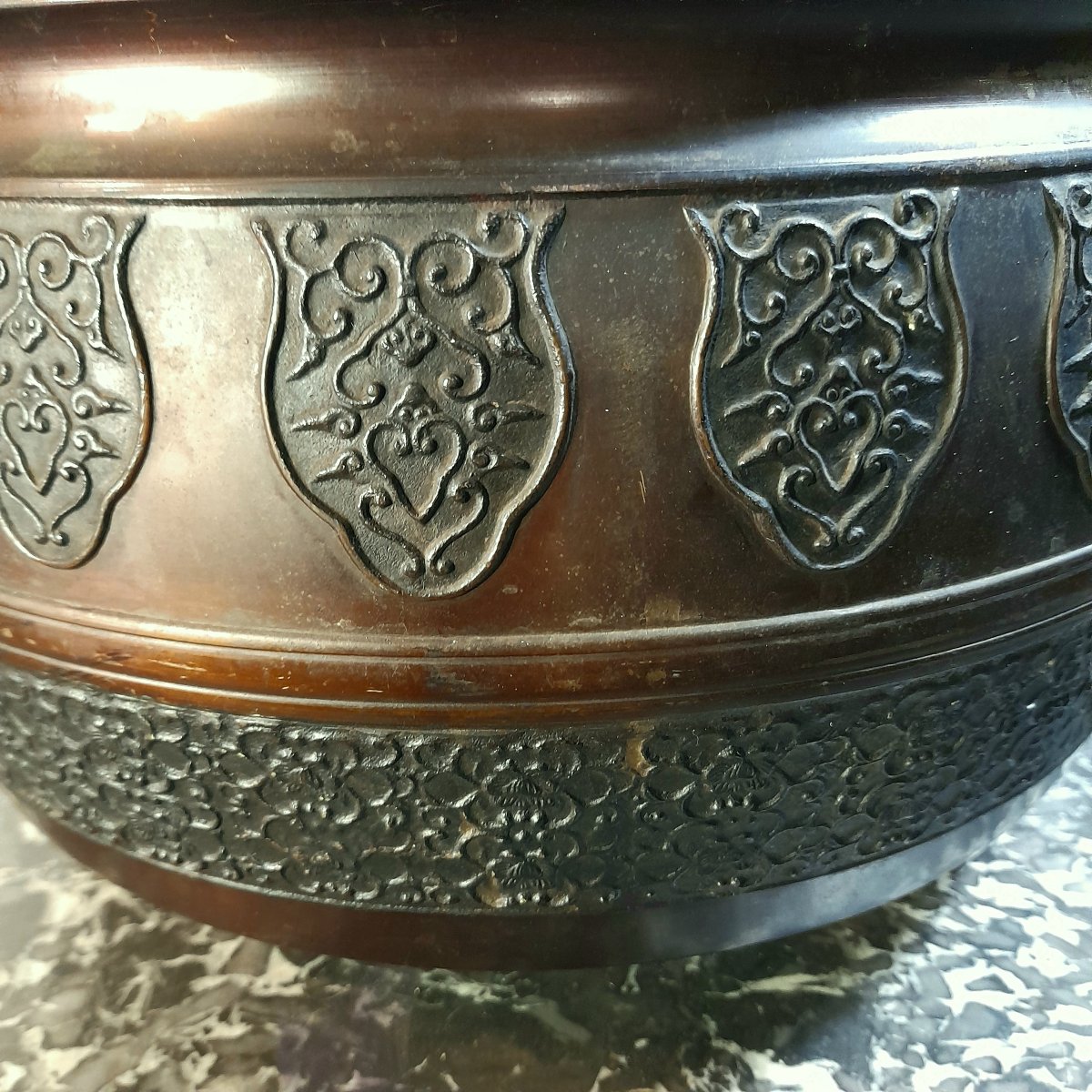 Large Bronze Incense Burner From Japan, Early 19th Century -photo-2