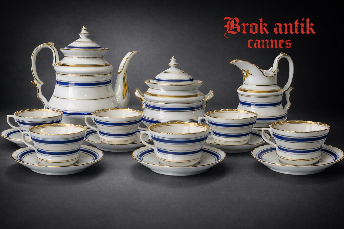 Tea / Coffee Service - Porcelain - Old Paris - France - 19th Century 