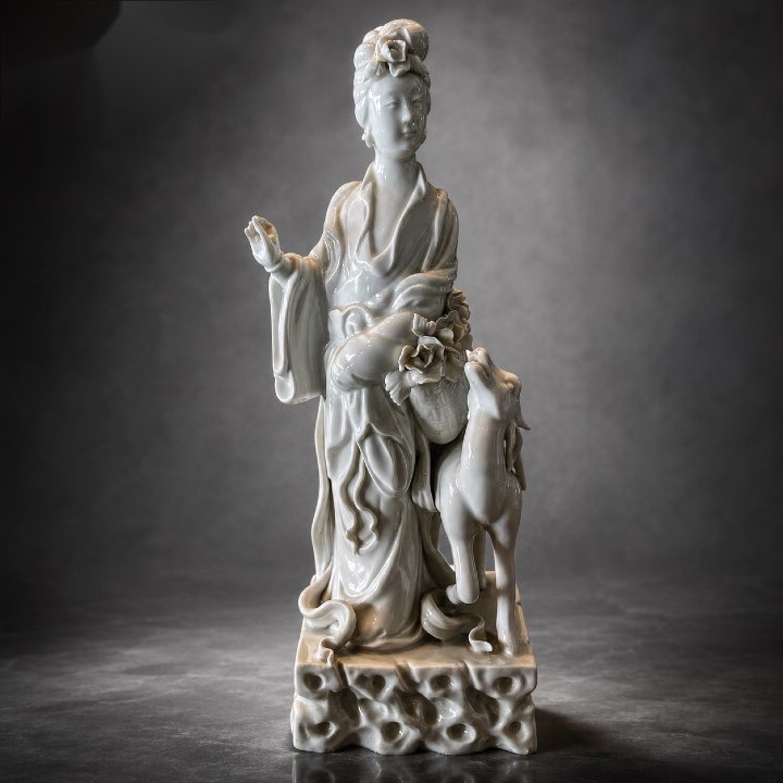statuette de Guanyin - Dehua – Chine - XXe siècle