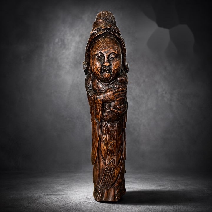 Importante Sculpture de Kannon  - Bois  -  Époque Meiji - Japon - XIX Ème 