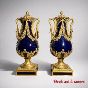 Pair Of Covered Vases - Porcelain/bronze - Sèvres (signed) - France - 19th Century 
