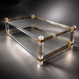 Grande Table Basse - En Plexiglas, Laiton Et Verre - 1970
