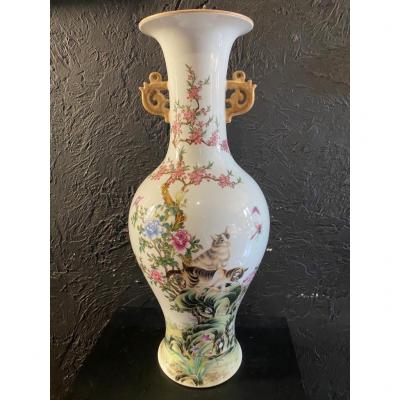 Vase Balustre - Porcelaine  - Chine - XX ème 