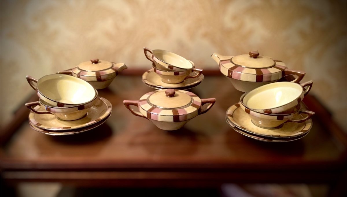 Camille Tharaud Coffee Service