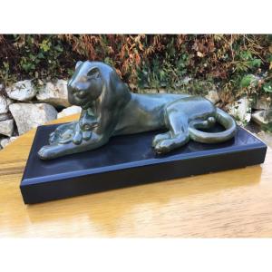Bronze animalier d’une lionne et son petit