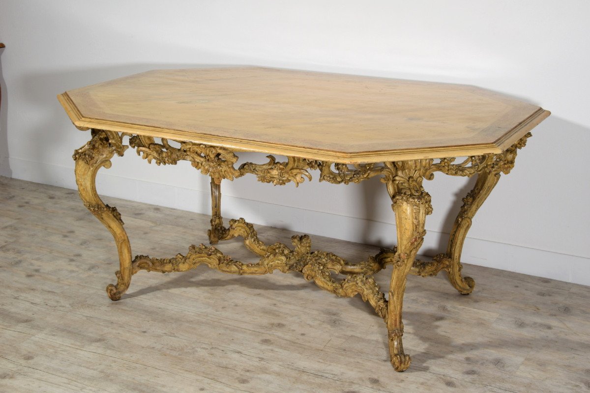 Italian Baroque Carved Gilt And Lacquered Wood Center Table, Structure From 18th Century -photo-2