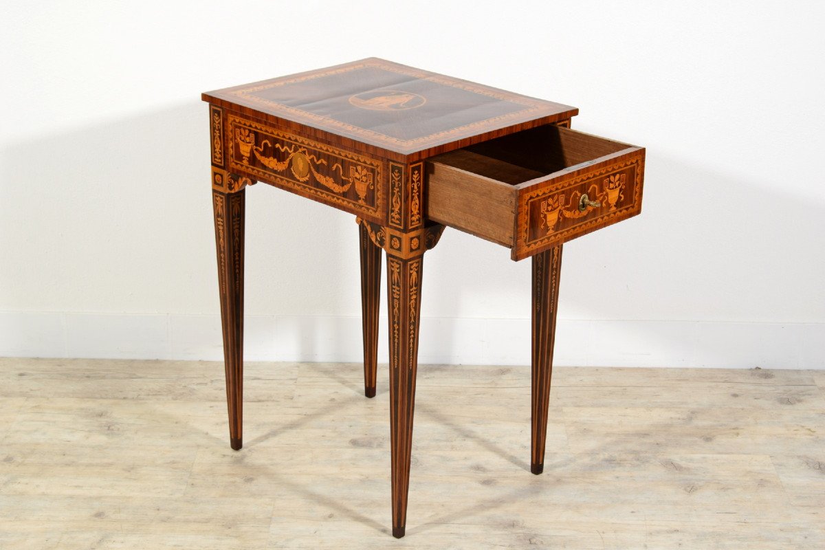 18th Century, Italian Neoclassical Inlay Wood Centre Table -photo-4