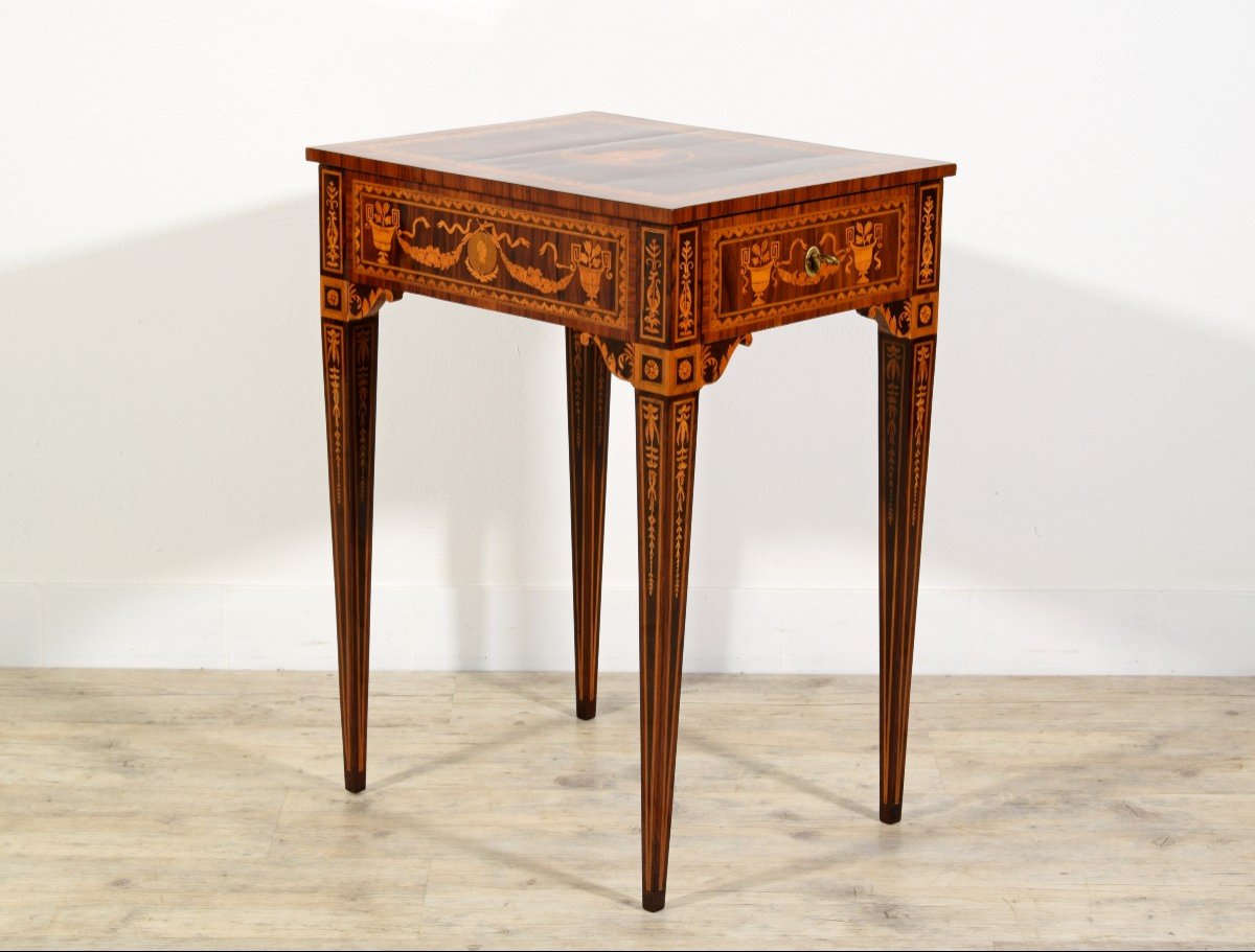 18th Century, Italian Neoclassical Inlay Wood Centre Table 