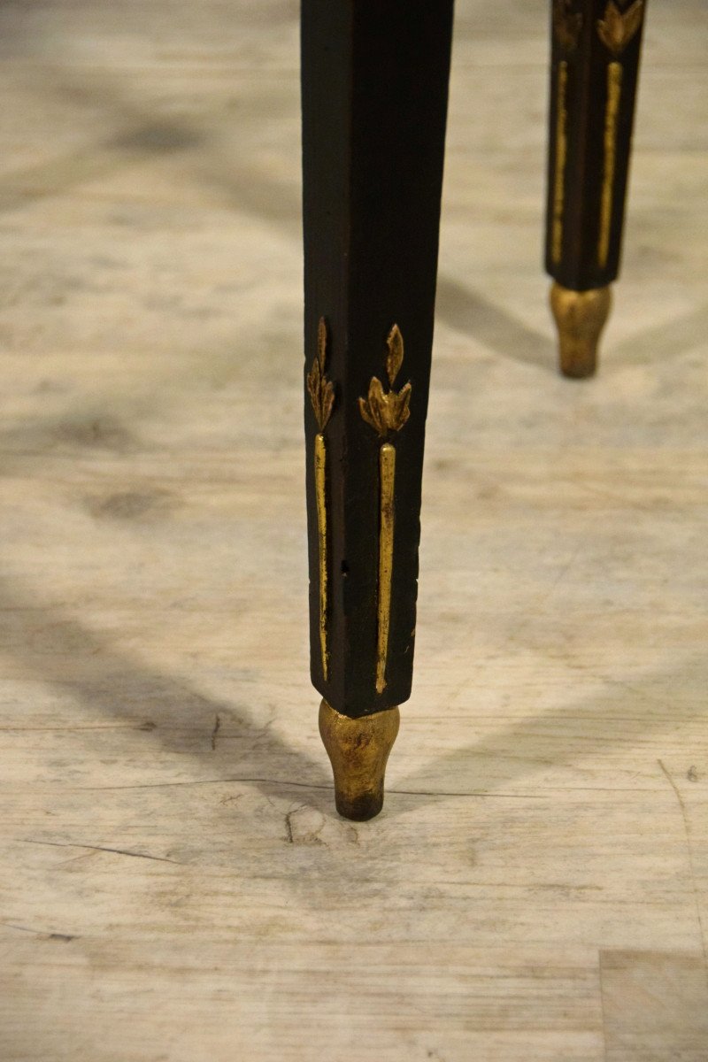  18th Century, Italian Neoclassical Carved And Lacquered Wood Coffee Table-photo-6