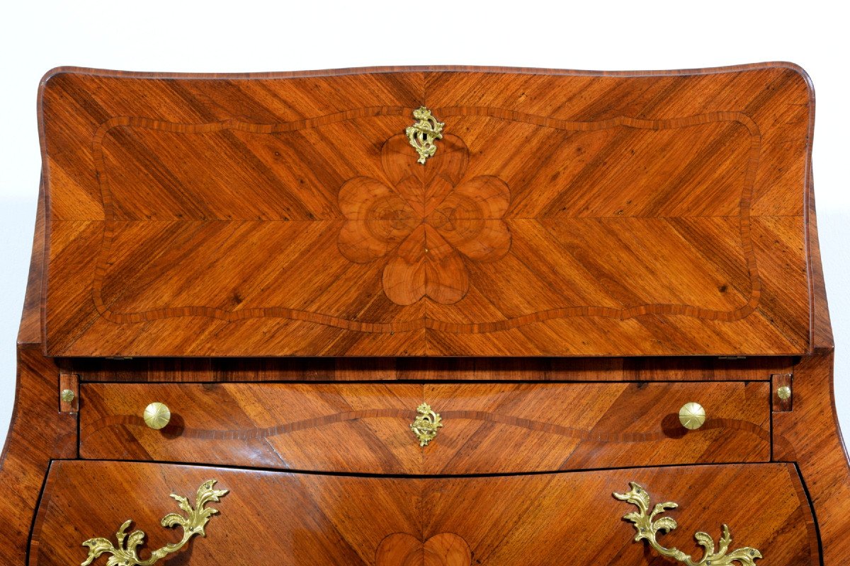 19th Century, Italian Louis XV Style Veneered Wood Chest Of Drawers-photo-4