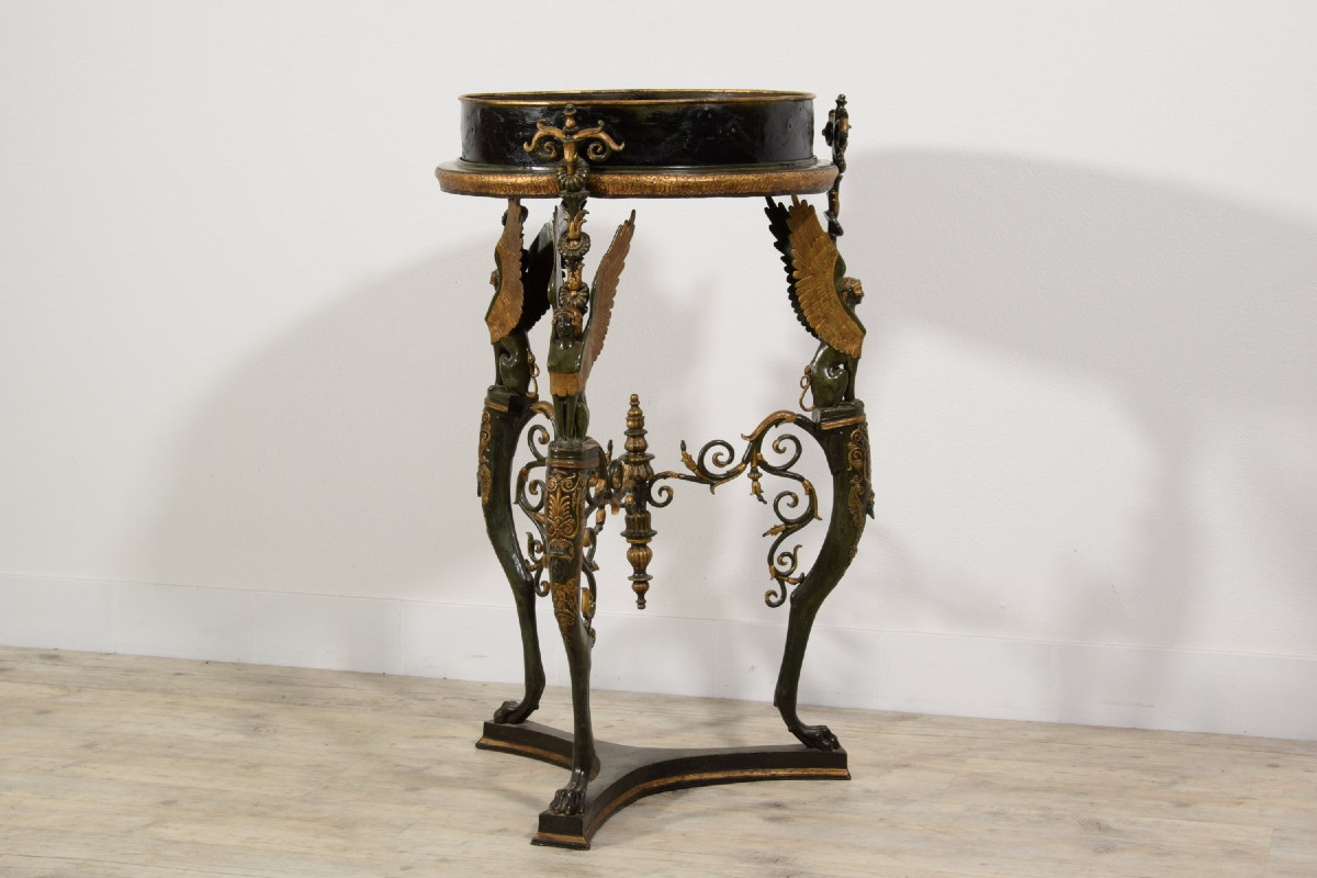  19th Century, French Bronze Planter Or Gueridon-photo-3