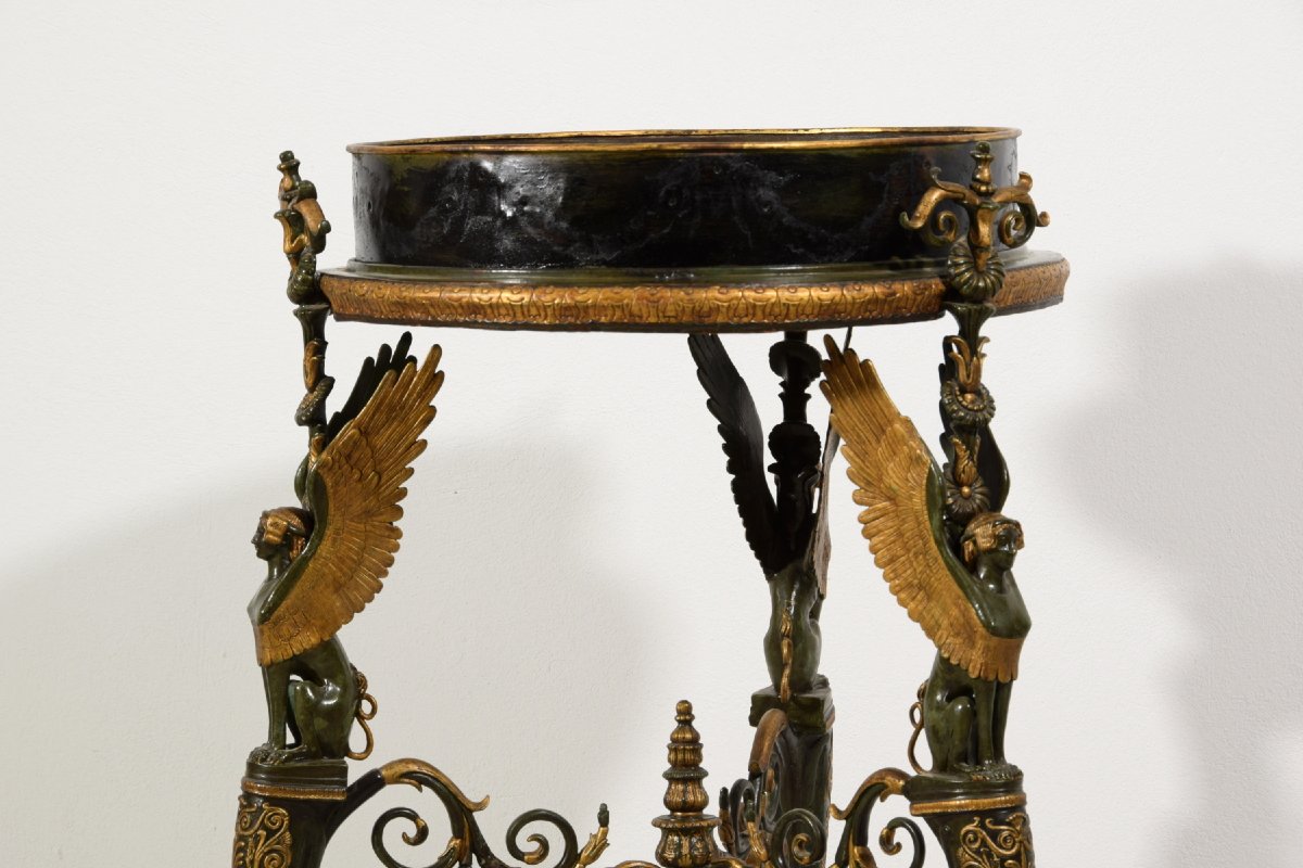  19th Century, French Bronze Planter Or Gueridon-photo-7