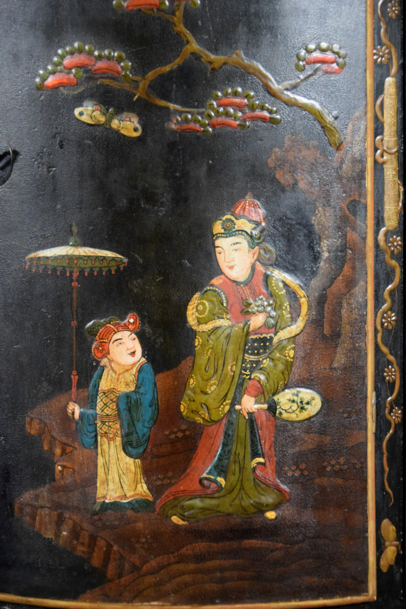 18th Century, Pair Of Italian Rococo Chinoiserie Lacquered Wood Corner Cabinets -photo-2