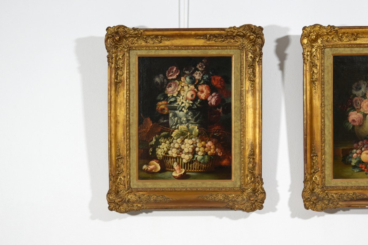 Deux natures mortes avec compositions de fleurs, fruits et champignons, Italie, XVIIIᵉ siècle-photo-2