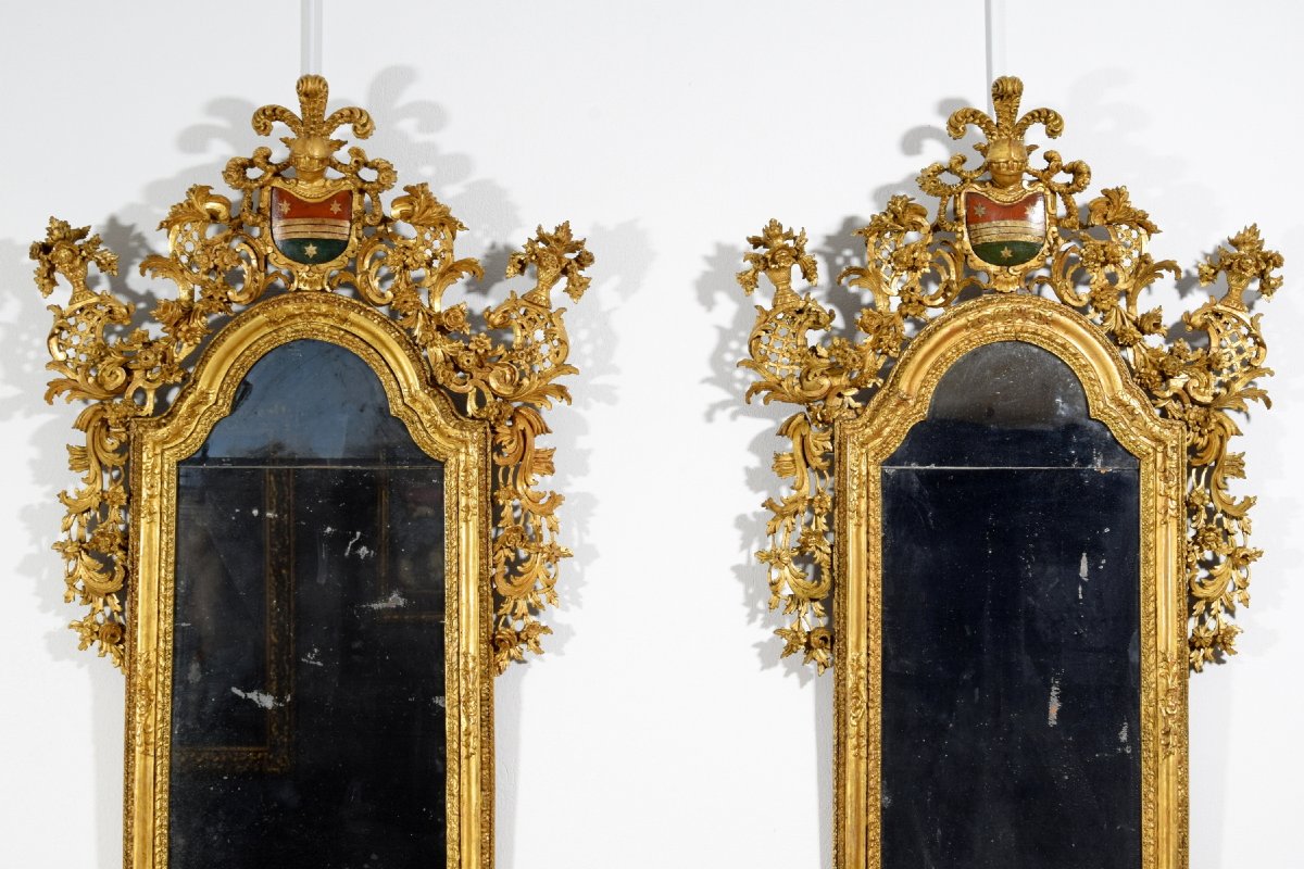 Paire de miroirs en bois sculpté et doré, Vénétie, XVIIIe siècle-photo-1
