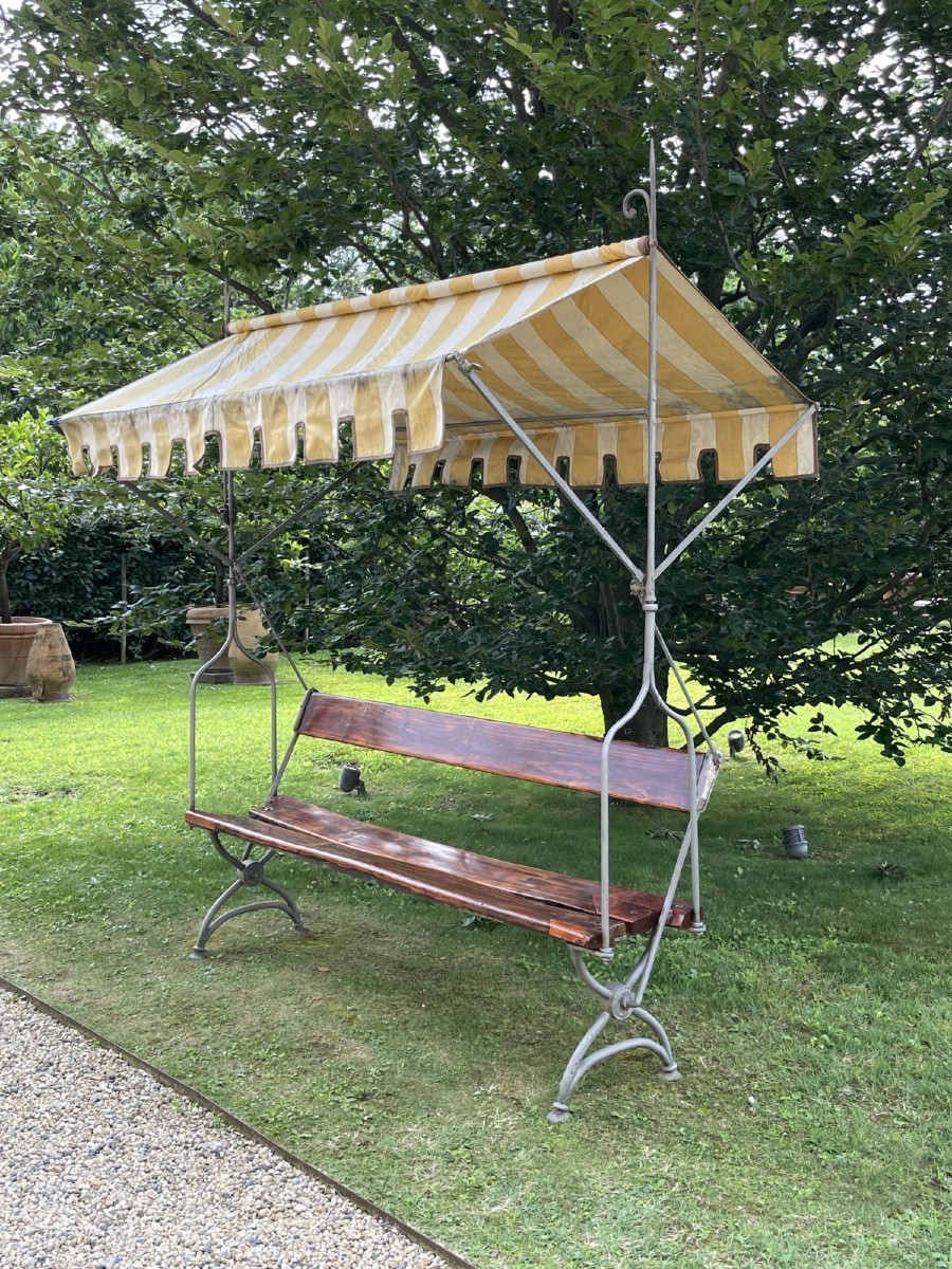 Ancien banc de jardin en bois et fer forgé avec auvent en tissu, Italie, XIXe siècle-photo-3
