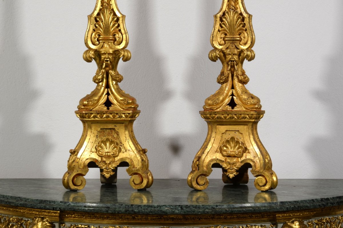 18th Century, Pair Of Neoclassical Italian Carved And Gilt Wood Candlesticks-photo-7