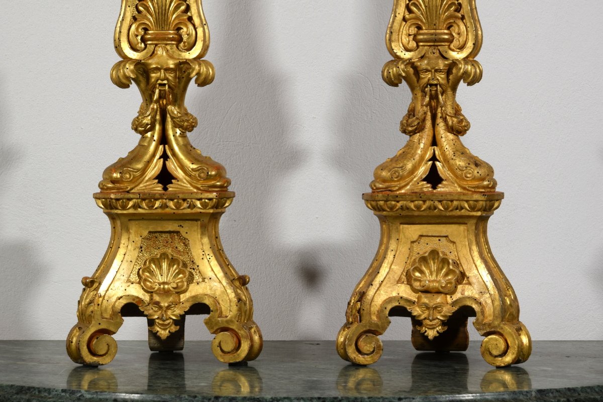 18th Century, Pair Of Neoclassical Italian Carved And Gilt Wood Candlesticks-photo-8