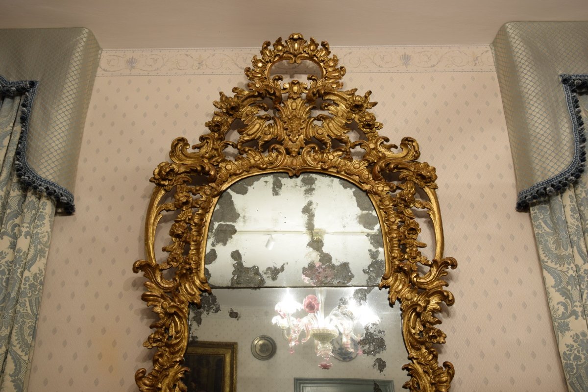 Miroir baroque en bois sculpté et doré, Turin, milieu du XVIIIe siècle-photo-3