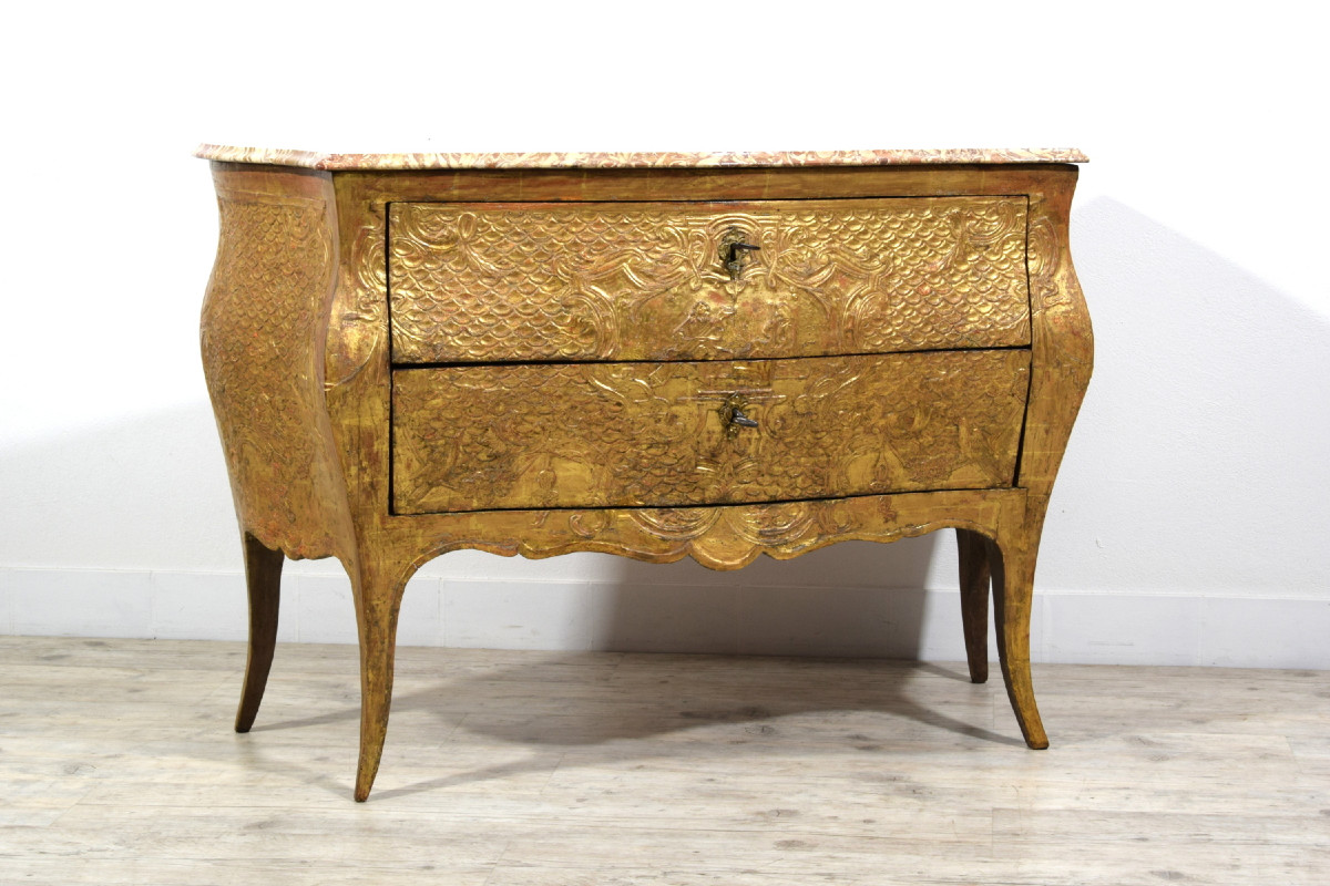 Commode baroque en bois sculpté et doré, Sicile milieu du XVIIIe siècle-photo-3