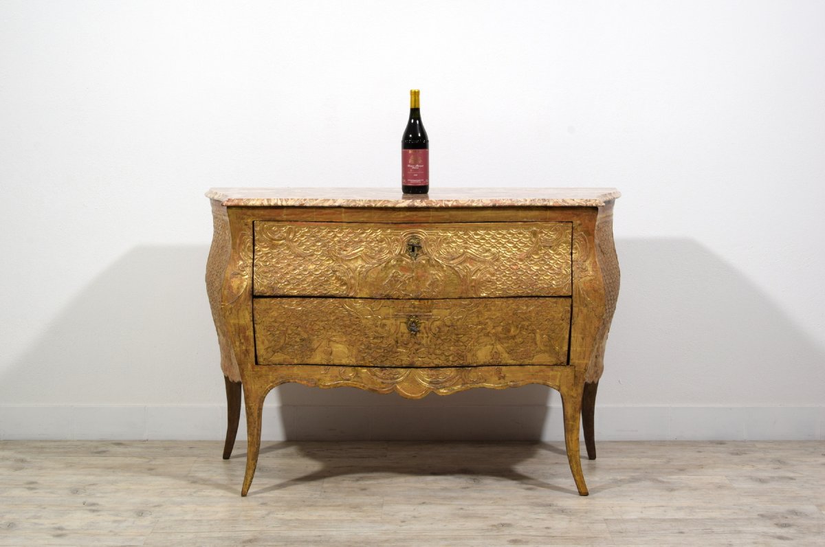 Commode baroque en bois sculpté et doré, Sicile milieu du XVIIIe siècle-photo-1