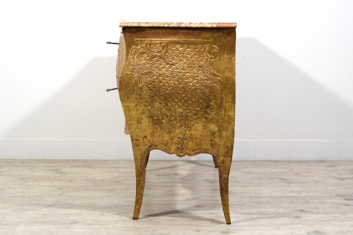 Commode baroque en bois sculpté et doré, Sicile milieu du XVIIIe siècle-photo-3