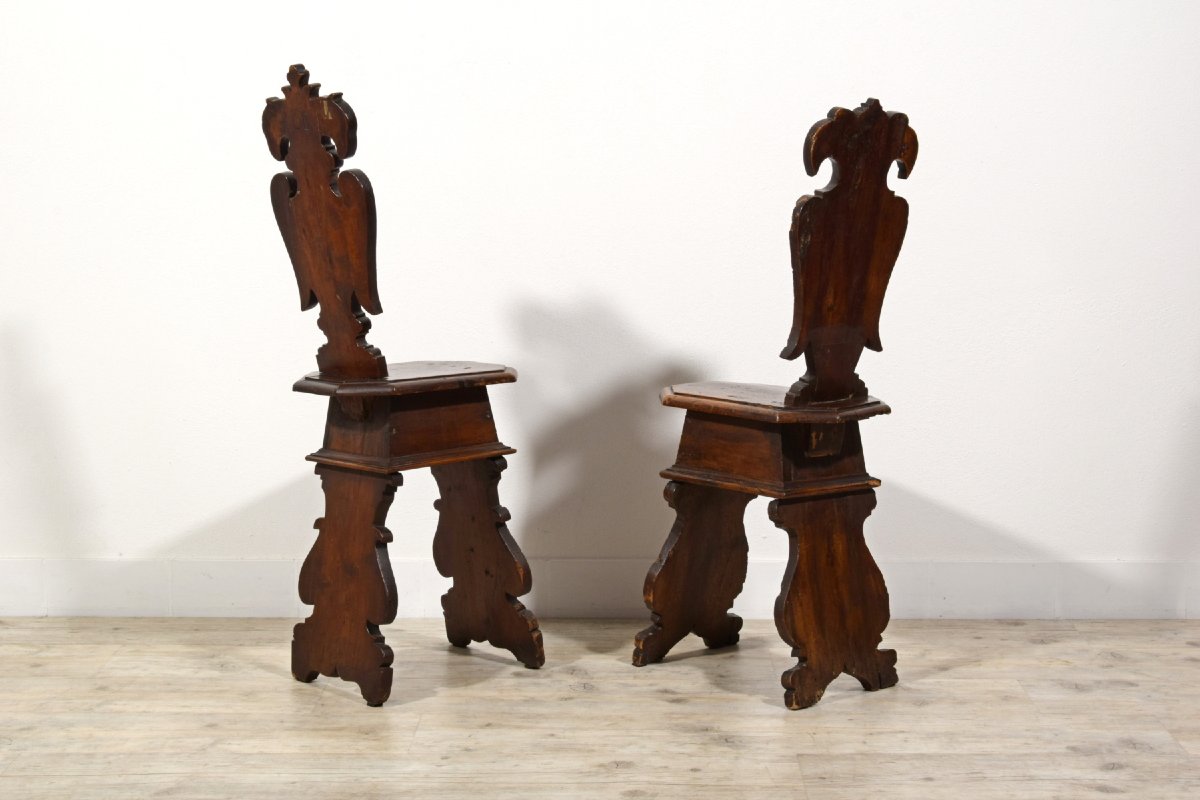 Two Walnut Stools, Tuscany, Early 18th Century-photo-2