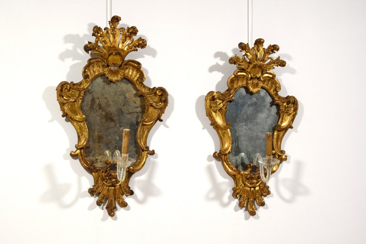 Paire de miroirs baroques en bois sculpté et doré, Italie, XVIIIe siècle-photo-2