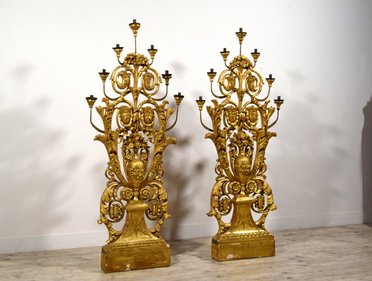 Paire pyramides porte-cierges en bois doré, Italie, XVIIIe siècle, époque néoclassique-photo-2