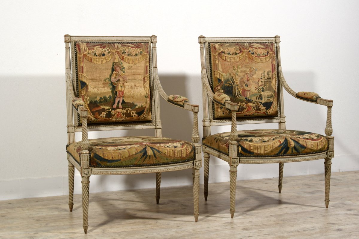 Mobilier de salon en bois sculpté et laqué, Louis XVI, seconde moitié du XVIIIe siècle-photo-4