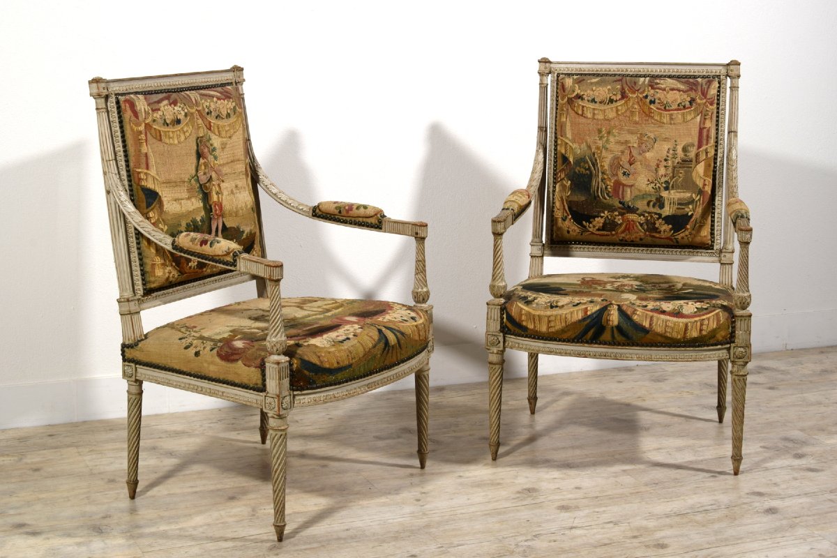 Mobilier de salon en bois sculpté et laqué, Louis XVI, seconde moitié du XVIIIe siècle-photo-4