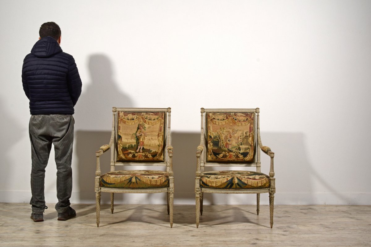 Mobilier de salon en bois sculpté et laqué, Louis XVI, seconde moitié du XVIIIe siècle-photo-6